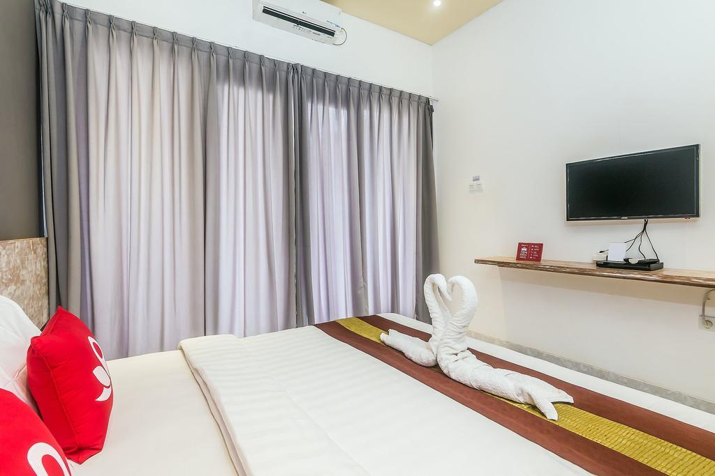 Zen Rooms Denpasar Mertasari Esterno foto