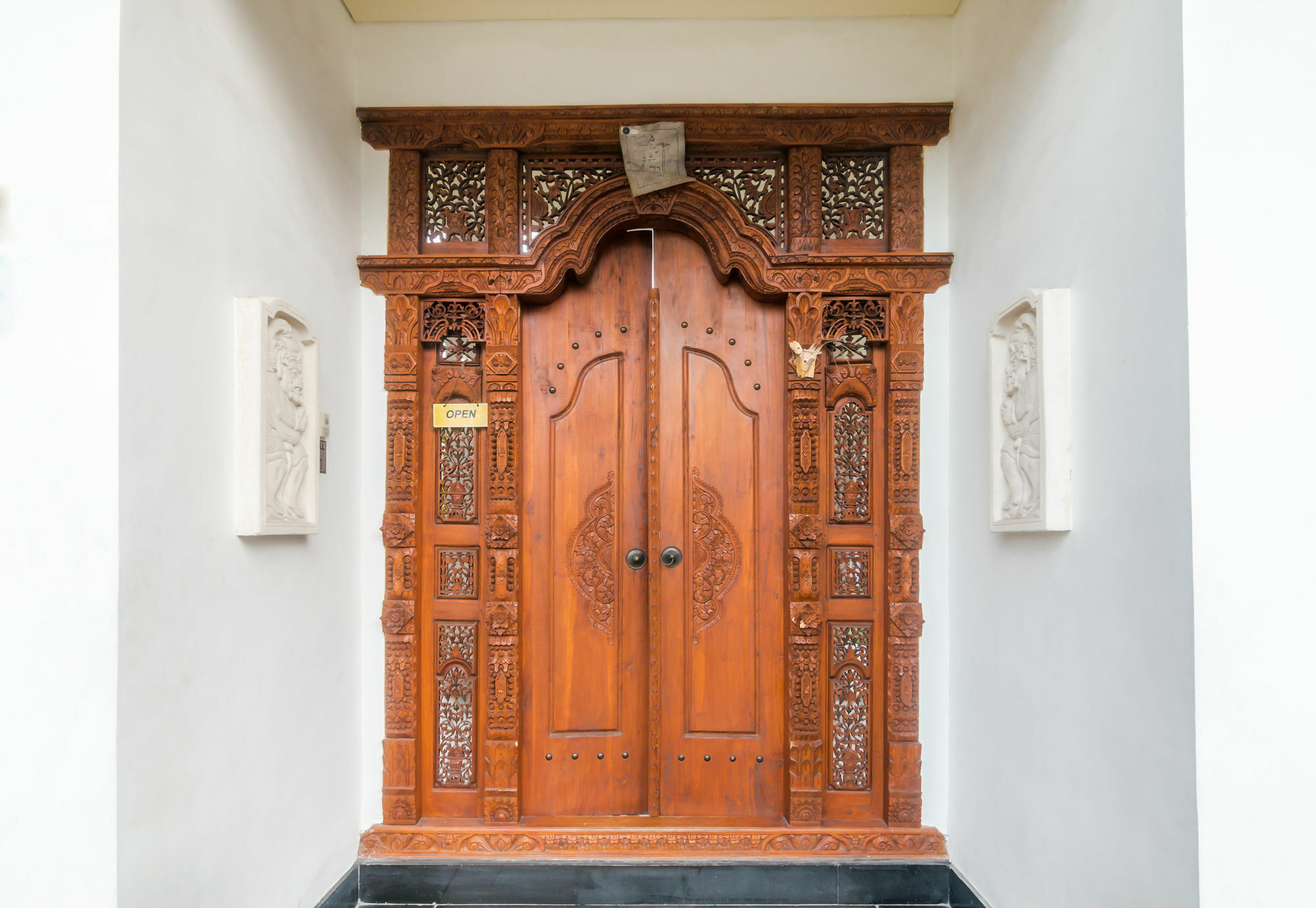 Zen Rooms Denpasar Mertasari Esterno foto